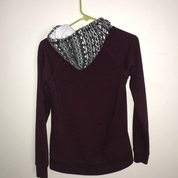 Maroon hoodie Small - Picture 2 of 2